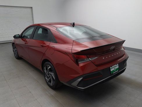 Used 2025 Hyundai Elantra Sport FWD image 5