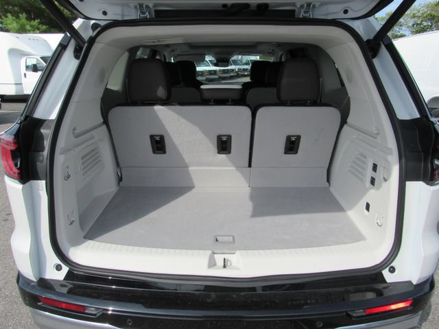 Used 2024 GMC Acadia Denali w/ Super Cruise Package FWD image 33