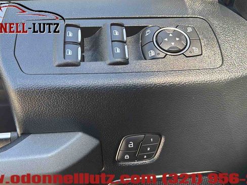 Used 2020 Ford F150 Raptor w/ Equipment Group 802A Luxury AWD/4WD image 18