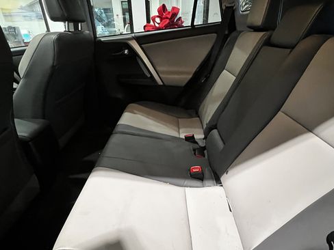 Used 2015 Toyota RAV4 Limited w/ Technology Package AWD/4WD image 32