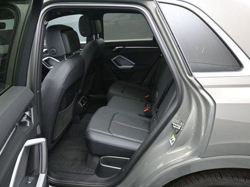 Certified 2025 Audi Q3 2.0T Premium w/ Convenience Package AWD/4WD image 30