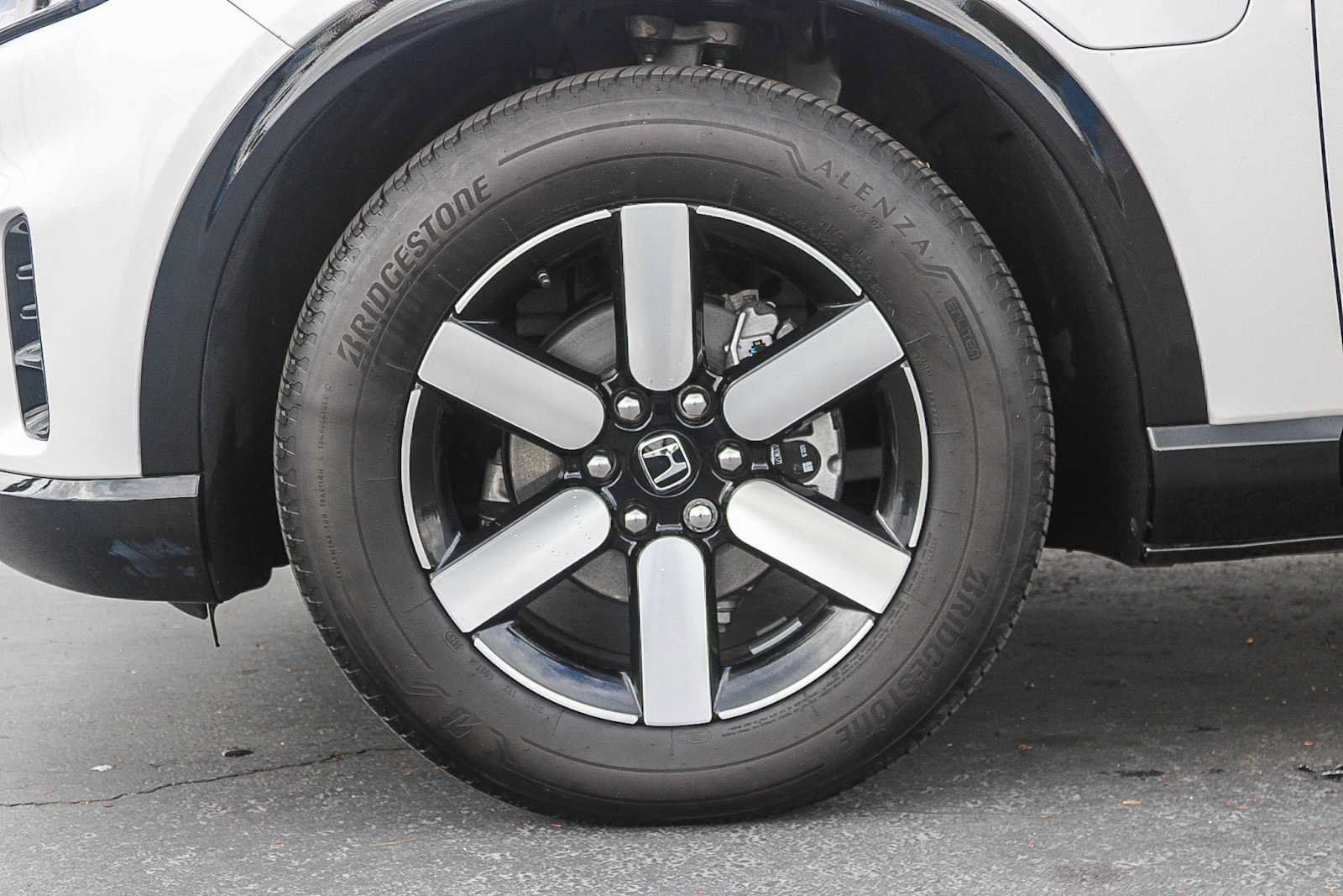 Certified 2025 Honda Prologue Touring image 11