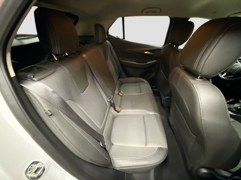 Used 2025 Buick Encore GX Preferred FWD image 27