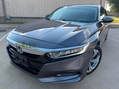 Used 2018 Honda Accord EX image 1