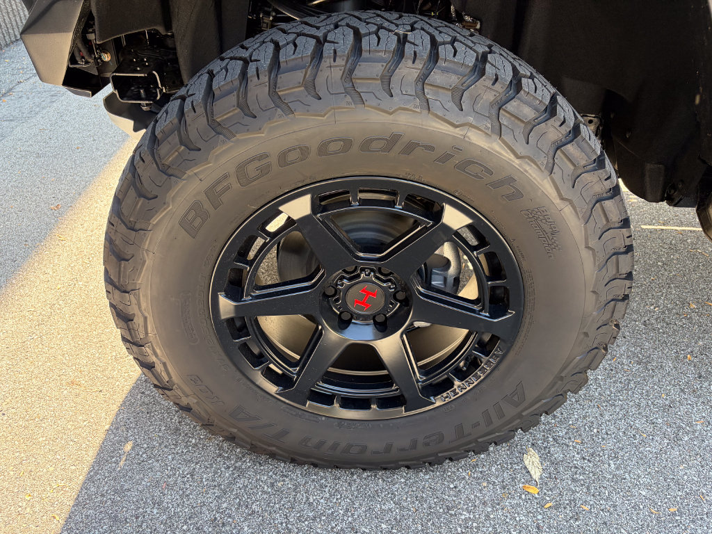 New 2026 Ford Bronco Raptor w/ Interior Carbon Fiber Pack AWD/4WD image 47