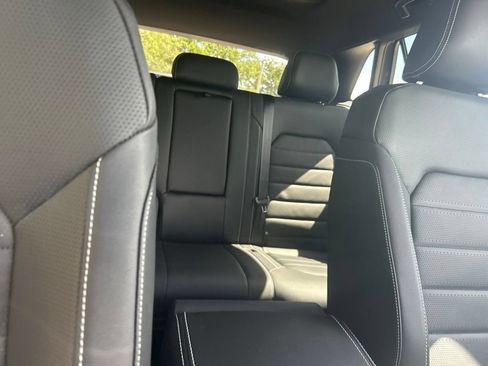 New 2026 Volkswagen Atlas Cross Sport SEL R-Line AWD/4WD image 40