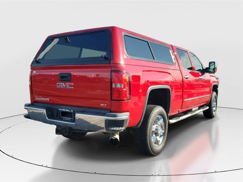 Used 2015 GMC Sierra 2500 SLT w/ Duramax Plus Package image 4