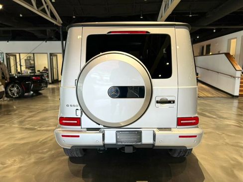 Used 2021 Mercedes-Benz G 550 image 4