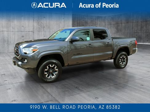 Used 2020 Toyota Tacoma SR5 RWD image 1