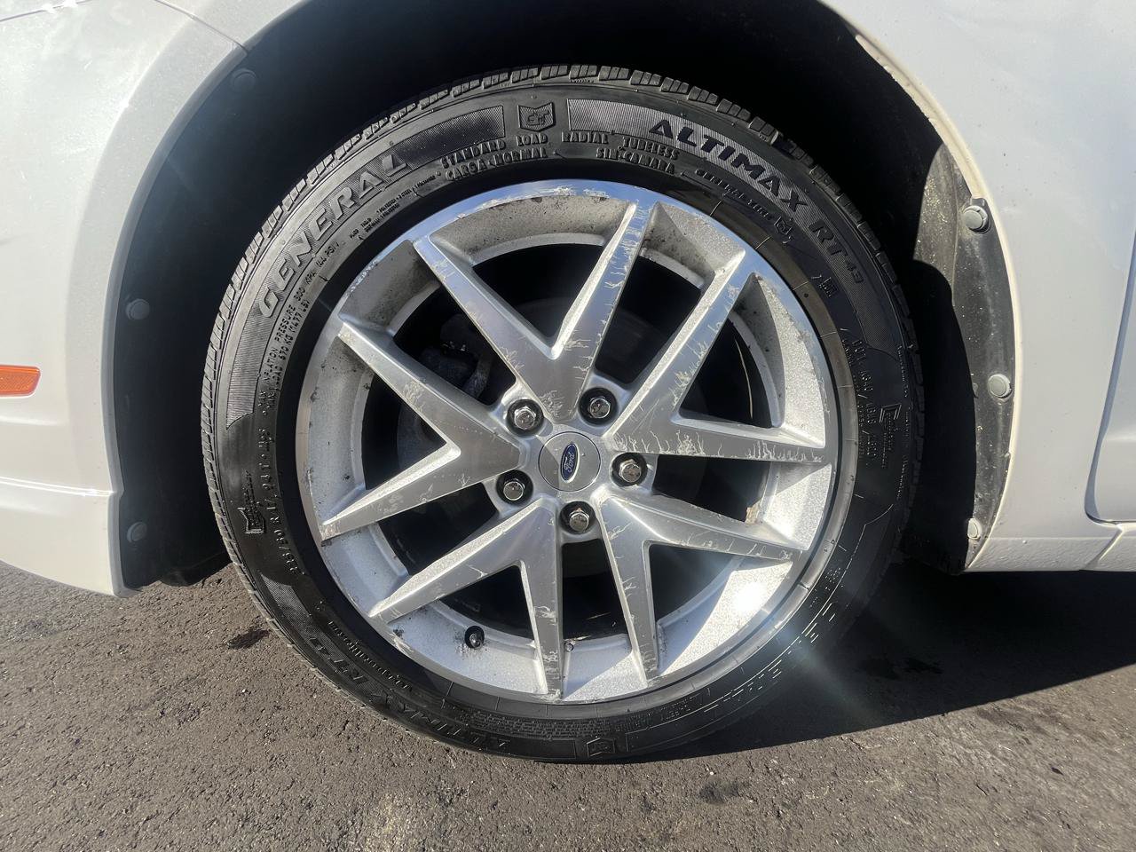 Used 2010 Ford Fusion SEL FWD image 20