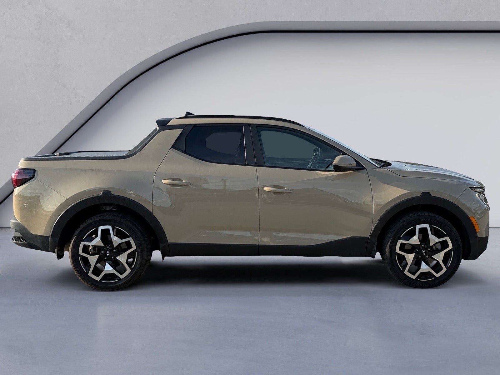 Used 2023 Hyundai Santa Cruz Limited AWD/4WD image 6