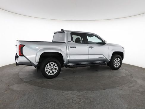 Used 2024 Toyota Tacoma SR5 RWD image 13