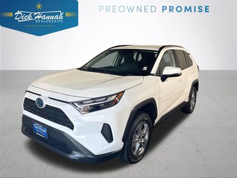 Used 2024 Toyota RAV4 LE AWD/4WD image 1