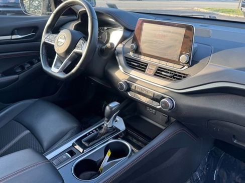 Used 2023 Nissan Altima 2.5 SR image 22