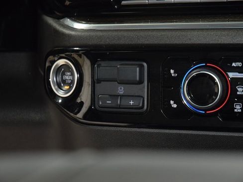 Used 2025 Chevrolet Silverado 3500 LT w/ All Star Edition image 32