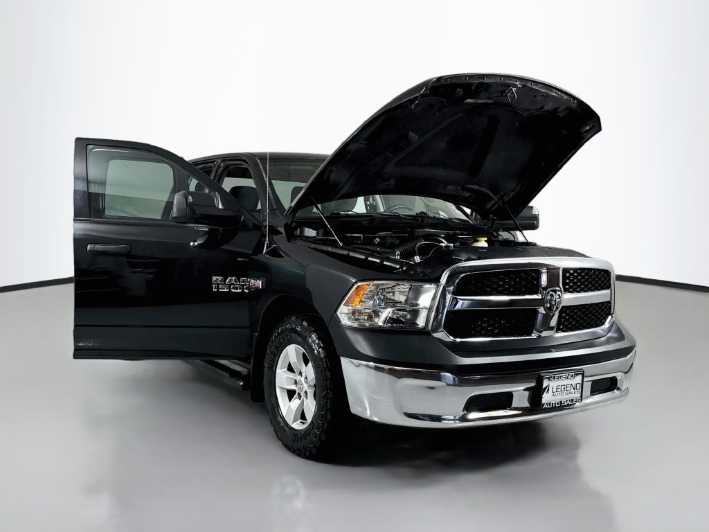 Used 2018 RAM 1500 ST w/ SXT Appearance Group RWD image 16