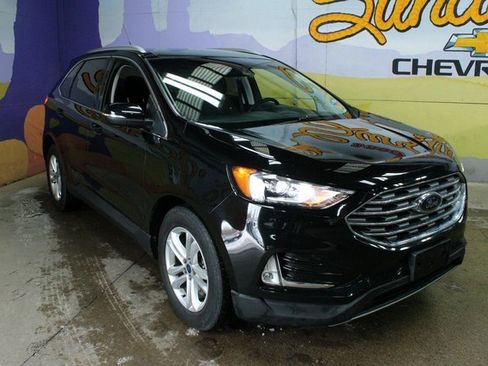 Used 2019 Ford Edge SEL image 4