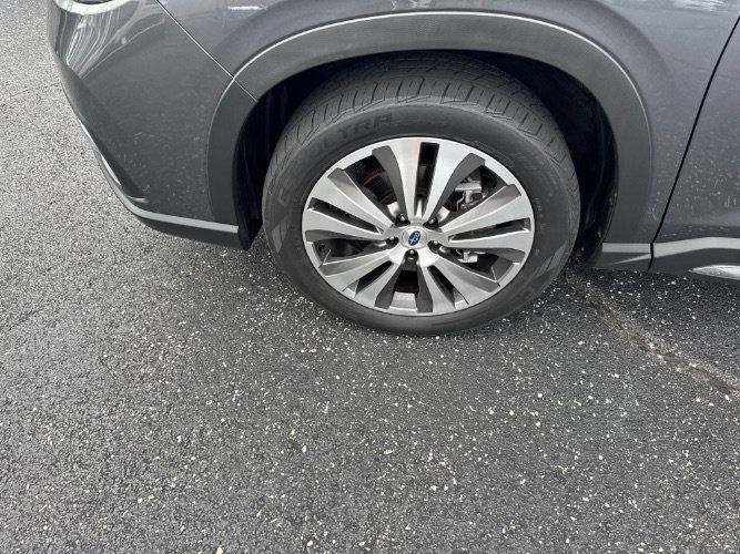 Used 2021 Subaru Ascent Touring AWD/4WD image 9