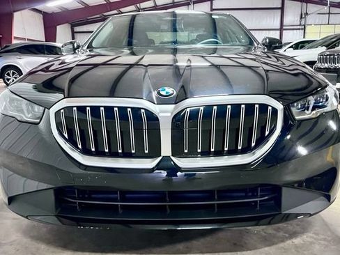 Used 2025 BMW 530i RWD image 6