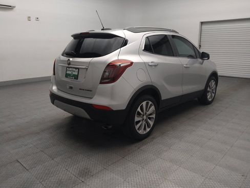 Used 2020 Buick Encore Preferred FWD image 9