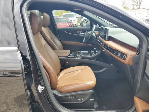 Certified 2023 Lincoln Nautilus Reserve w/ Equipment Group 202A AWD/4WD image 9