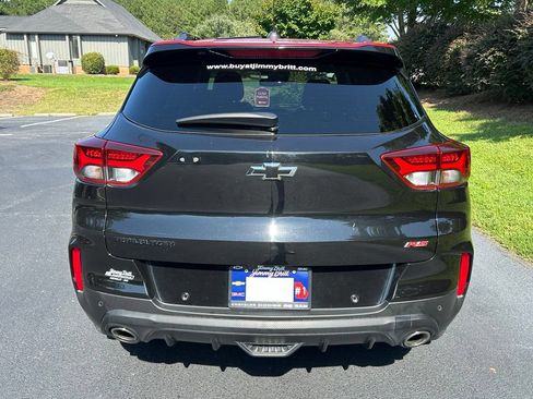 Used 2021 Chevrolet TrailBlazer RS w/ Sun and Liftgate Package FWD image 18