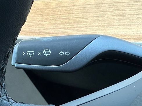 Used 2023 Tesla Model 3 Standard Range RWD image 23