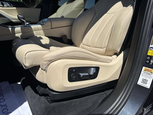 Used 2021 BMW X5 xDrive40i w/ Premium Package AWD/4WD image 25