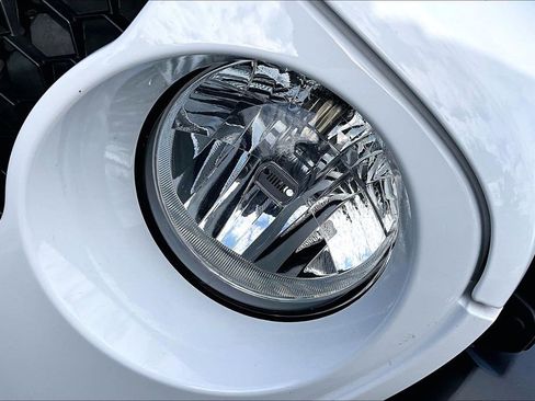 Used 2024 Jeep Wrangler Sport S image 30