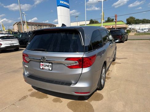 Used 2019 Honda Odyssey EX-L image 9