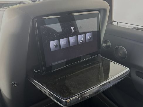 New 2026 Rolls-Royce Cullinan AWD/4WD image 25