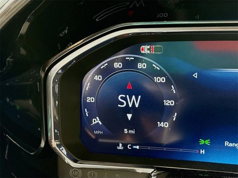 New 2026 Chevrolet Silverado 1500 LT w/ All Star Edition Plus image 7