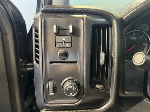 Used 2015 Chevrolet Silverado 1500 W/T image 14