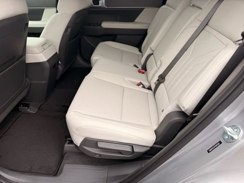 New 2026 Hyundai Santa Fe SEL FWD image 7