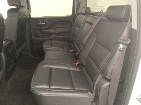 Used 2016 GMC Sierra 1500 SLT w/ SLT Premium Package image 18