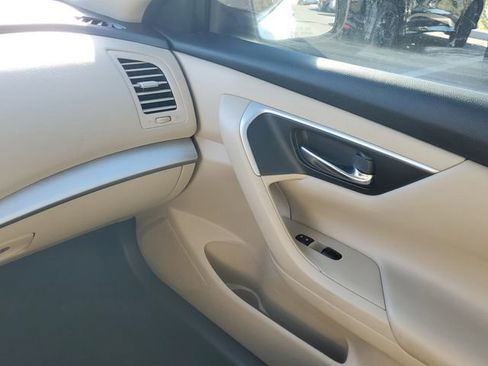 Used 2016 Nissan Altima 2.5 S w/ Power Driver Seat Package image 29