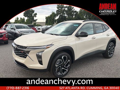New 2026 Chevrolet Trax RS w/ Driver Confidence Package FWD image 1