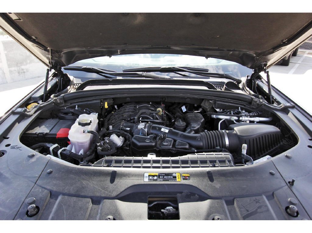 Used 2024 Jeep Grand Cherokee Limited AWD/4WD image 32