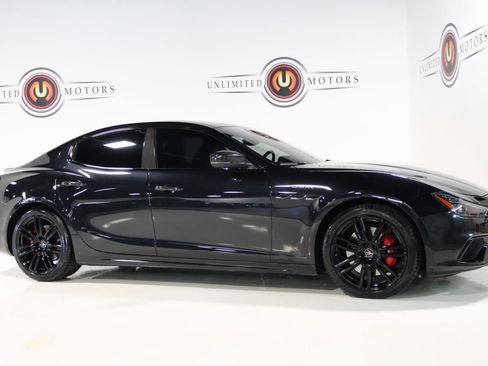 Used 2022 Maserati Ghibli Modena Q4 image 36