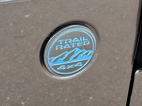 Used 2024 Jeep Wrangler Unlimited w/ Convenience Group image 11