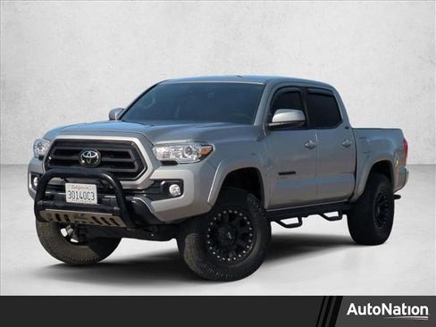 Used 2020 Toyota Tacoma SR5 image 1