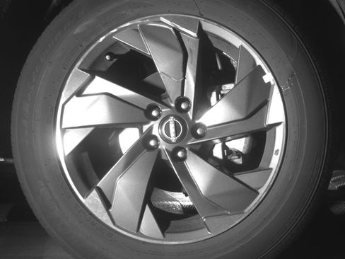 Used 2025 Nissan Rogue SV image 13