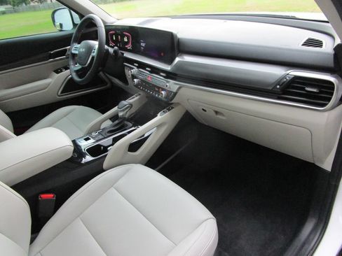 Used 2024 Kia Telluride S w/ S Sunroof Package AWD/4WD image 35