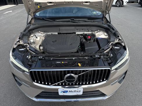 Used 2023 Volvo XC60 B5 Plus w/ Climate Package AWD/4WD image 25