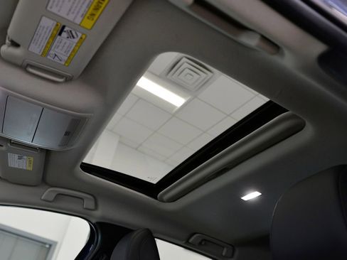 Used 2021 MAZDA CX-30 AWD 2.5 S w/ Premium Package image 28