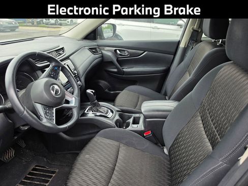 Used 2019 Nissan Rogue SV w/ Premium Package AWD/4WD image 7