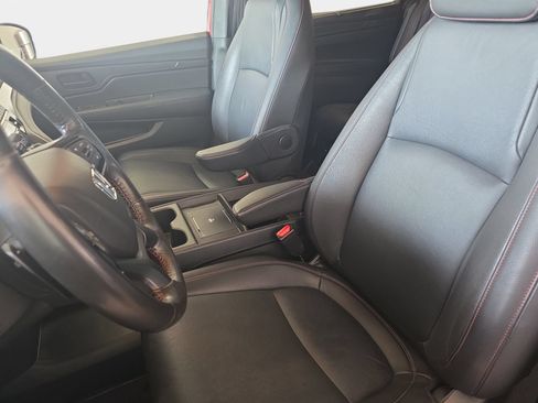 Used 2025 Honda Odyssey Sport-L image 15