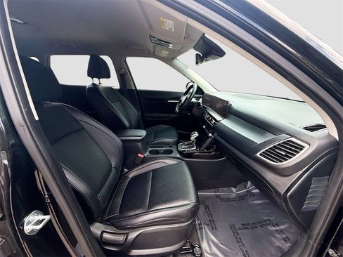 Used 2024 Kia Seltos SX image 29