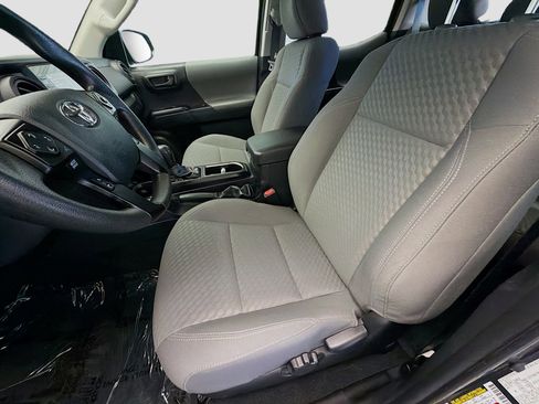 Used 2023 Toyota Tacoma SR image 11