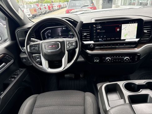 Used 2022 GMC Sierra 1500 SLE AWD/4WD image 15